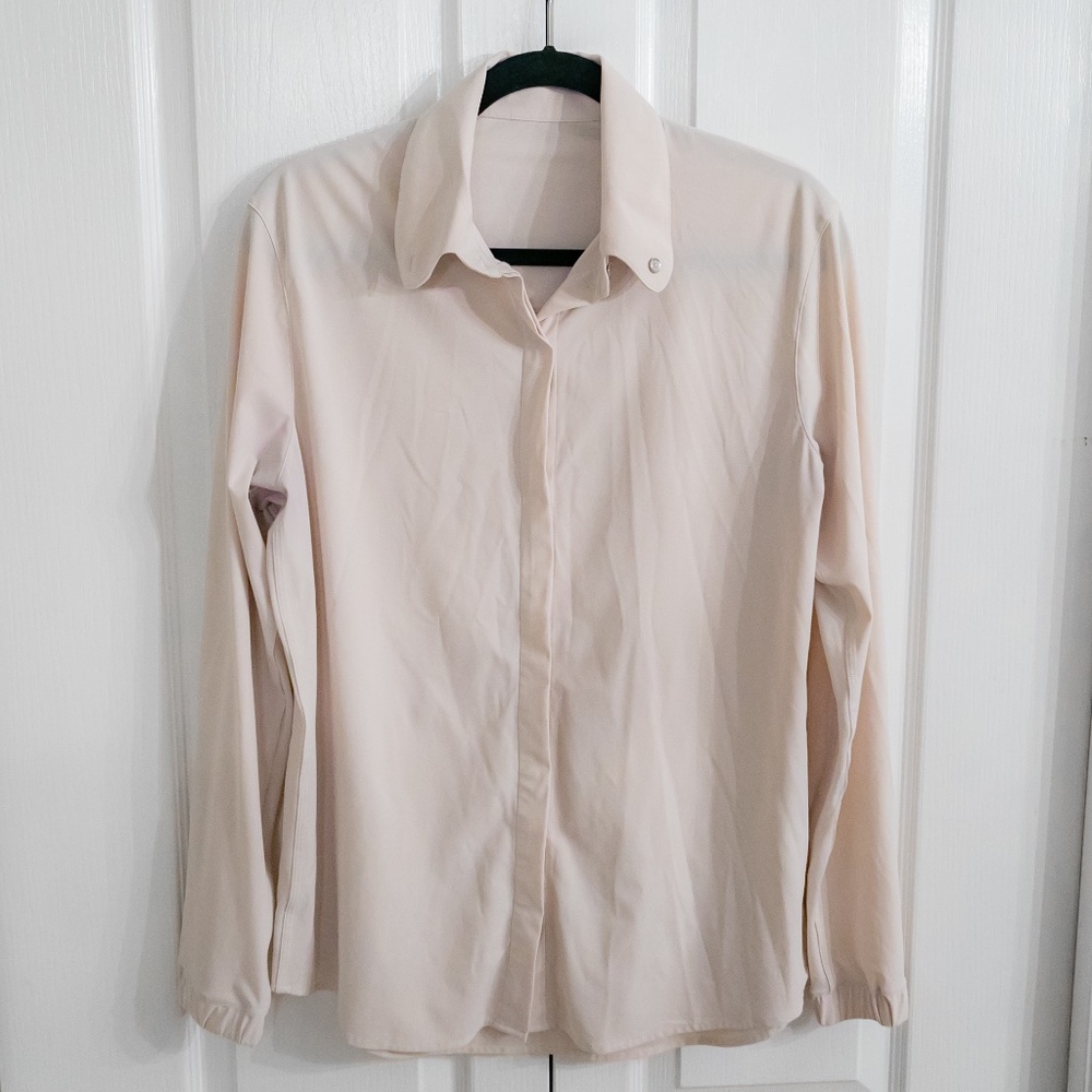 LULULEMON Button Up Collared Shirt - Size 8